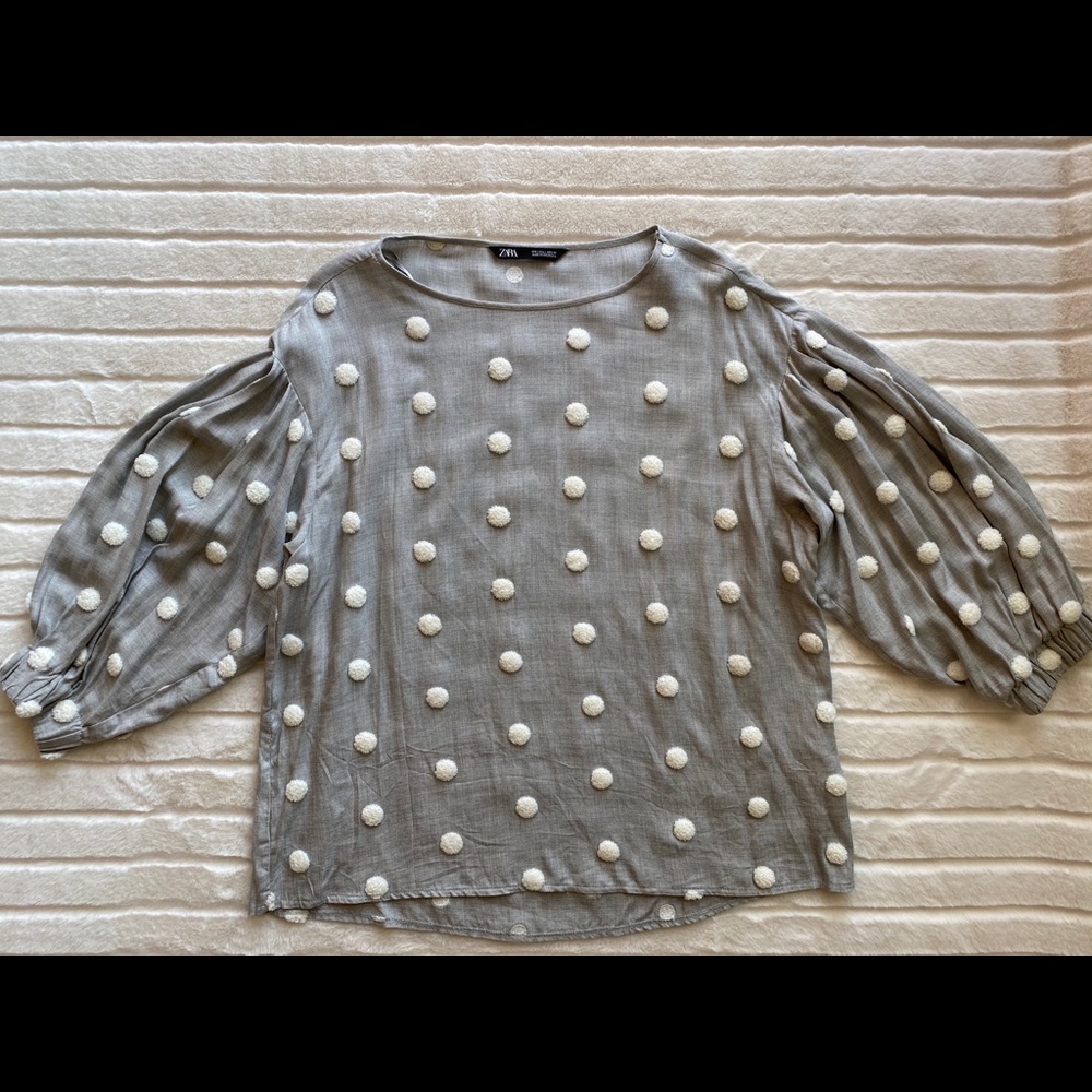 Zara Grey top. White fuzzy polka dots. Size large